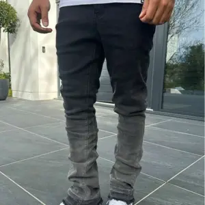 Gradient Washed Skinny Denim Jeans